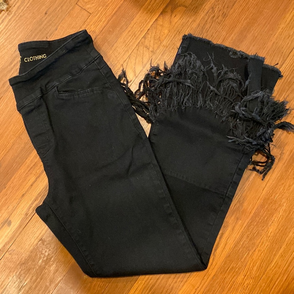 Medium flare capri pants